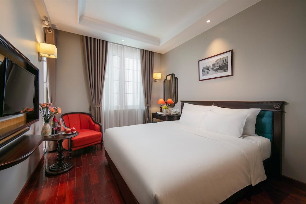غرفة ديلوكس بسرير مزدوج، Sunline Hotel 2/9