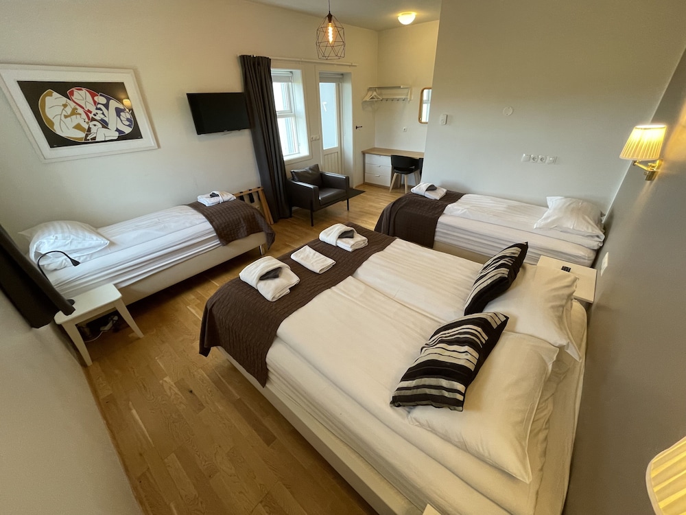 Hotel Laekur 8/73