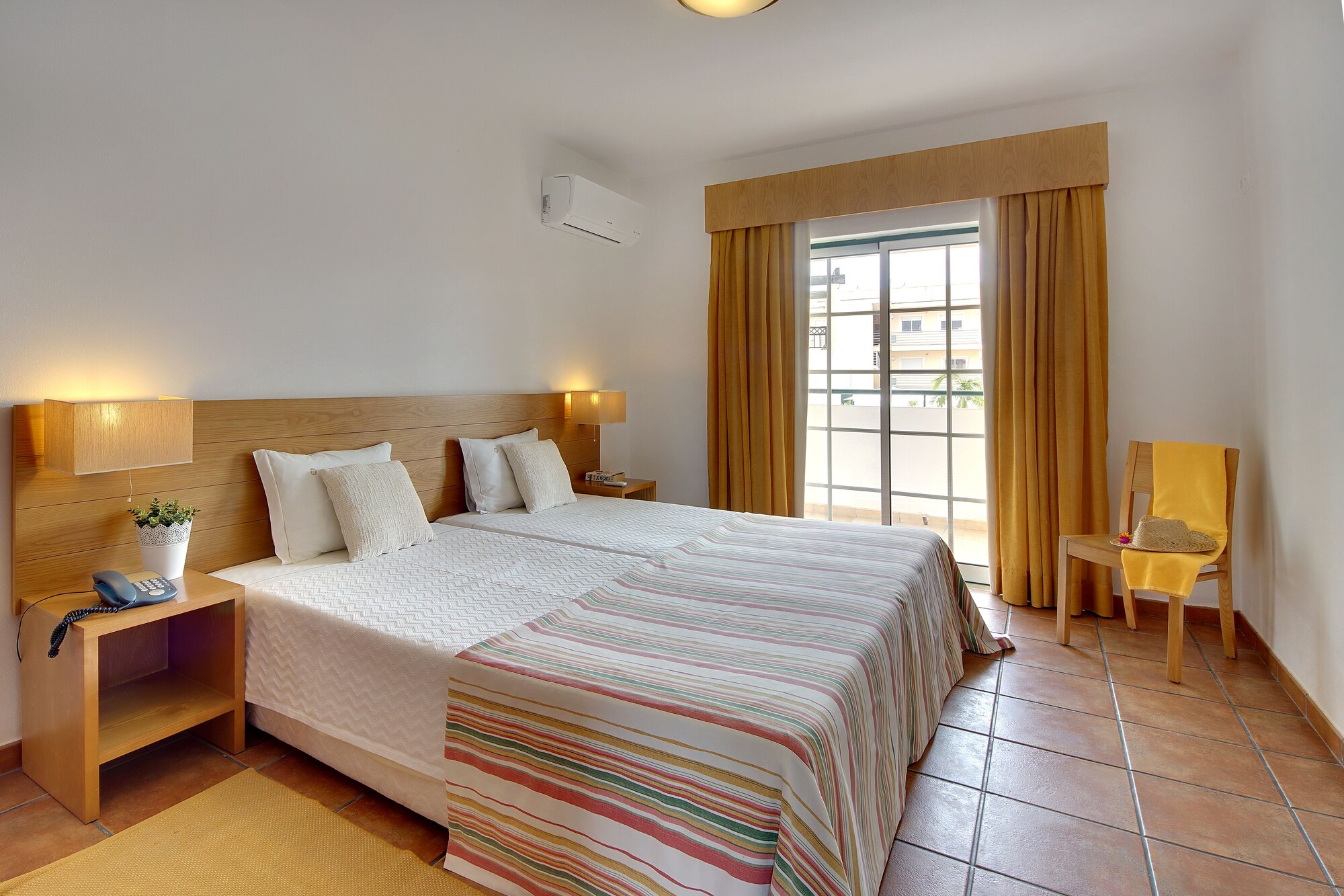 1 BEDROOM, SUPERIOR, APARTMENT, GARDEN VIEW