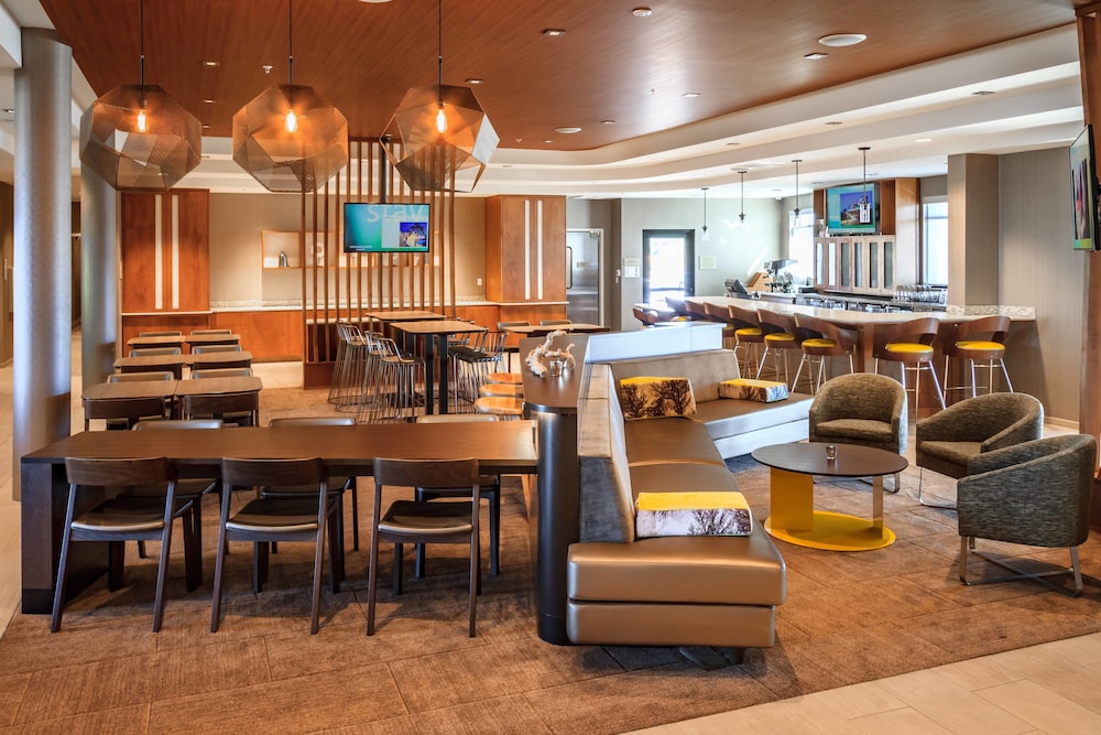 Springhill Suites By Marriott the Dunes On Monterey Bay 30/49