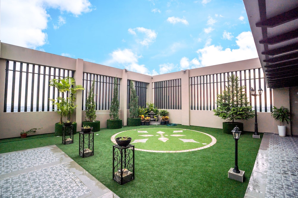 D Elegance Grand Bandar Seri Alam 40/50