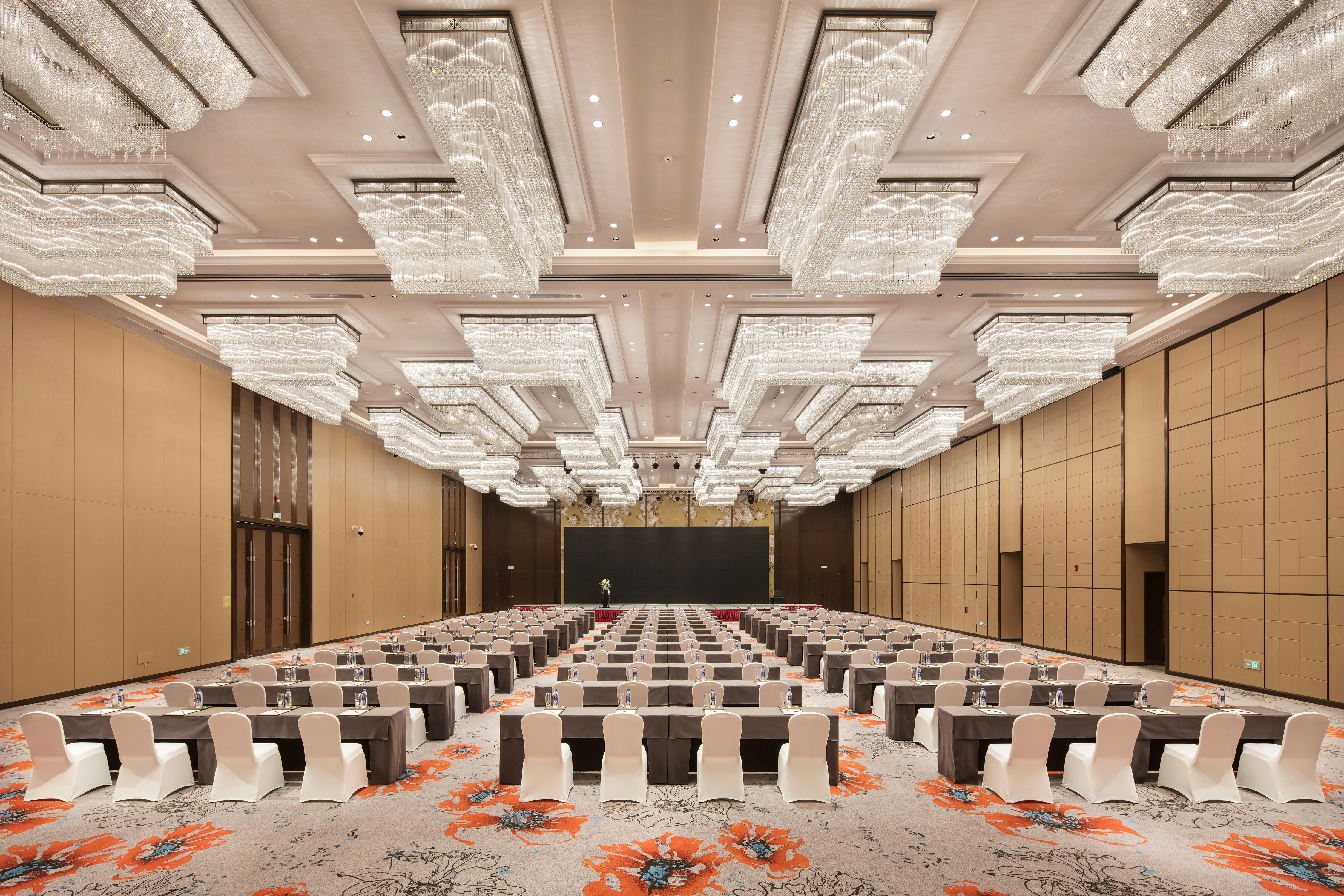 Doubletree By Hilton Xiamen Haicang 53/58