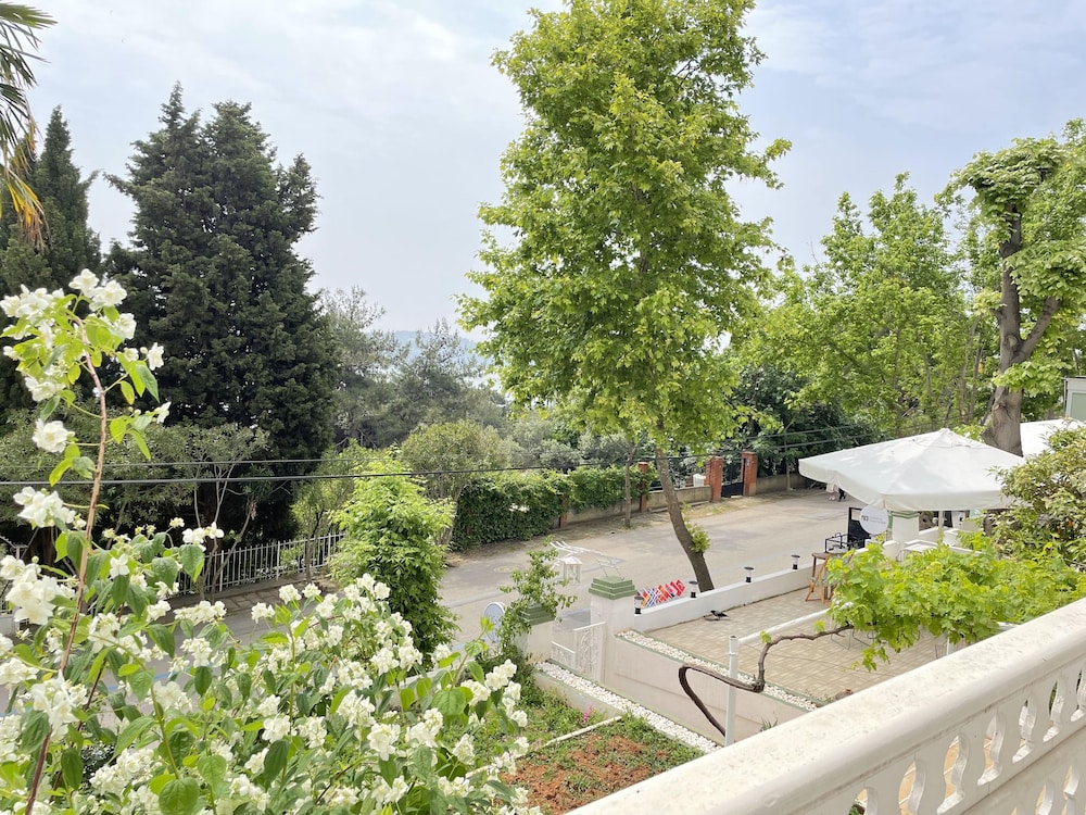 Ikigai Hotel Villa Rifat 40/50