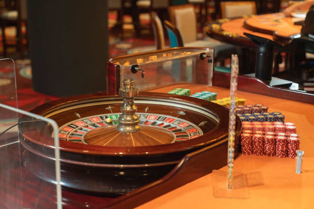 Waymore Hotel Spa & Casino 76/111