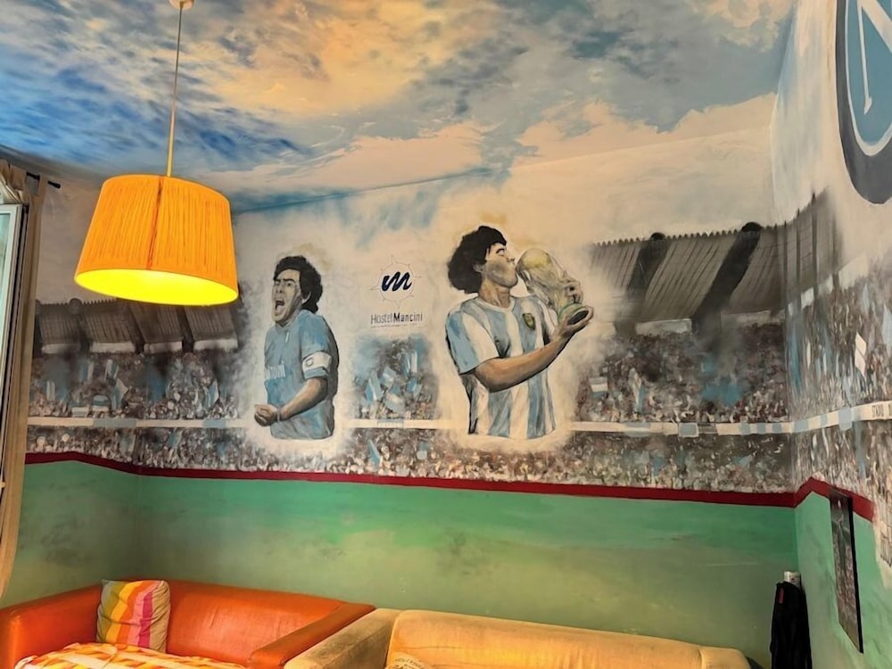 Mancini Hostel Naples 62/70