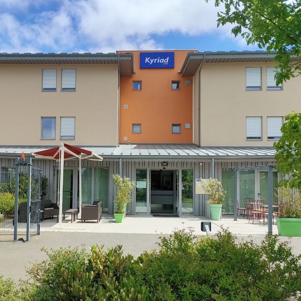 HOTEL KYRIAD SAINT CHELY D'APCHER - AIRE DE LA LOZERE 2/42