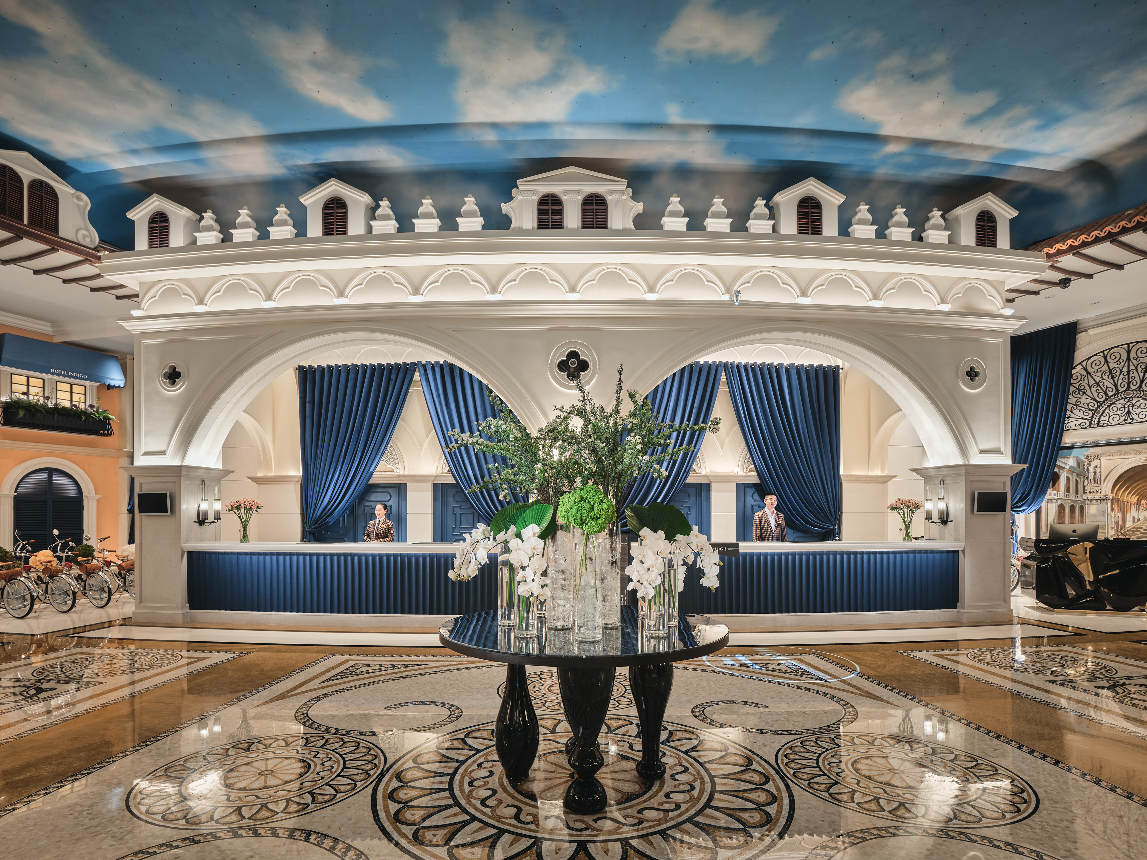 Hotel Indigo Shenzhen Overseas Chinese Town an IHG Hotel 7/78