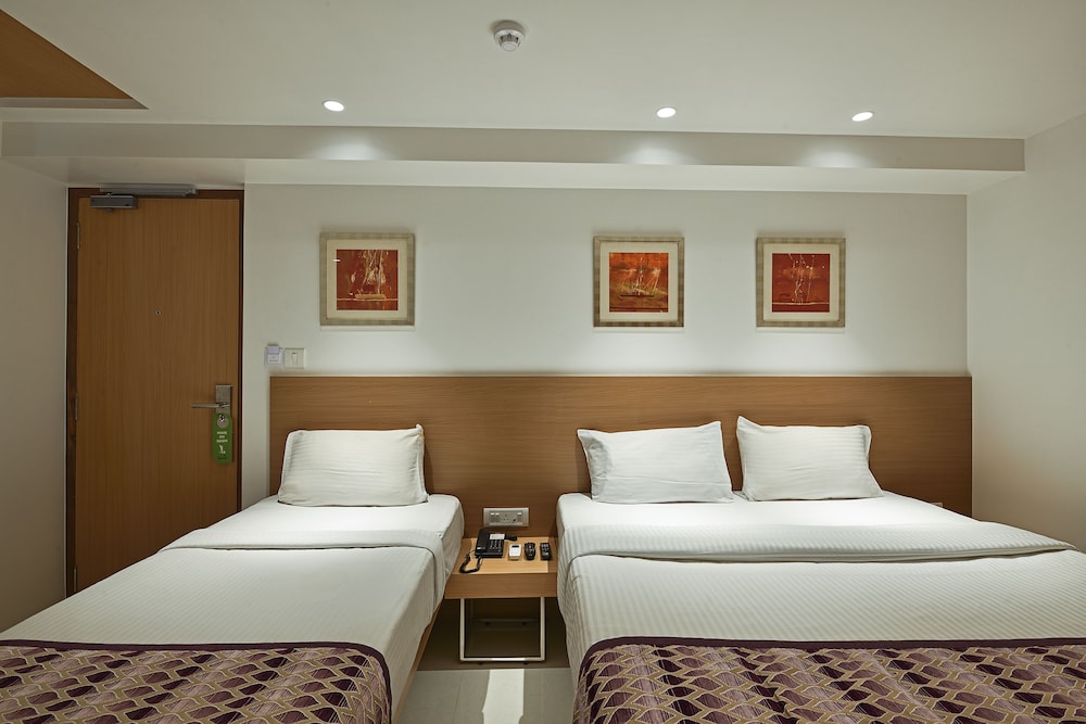 Hotel Leafio Mumbai 18/33