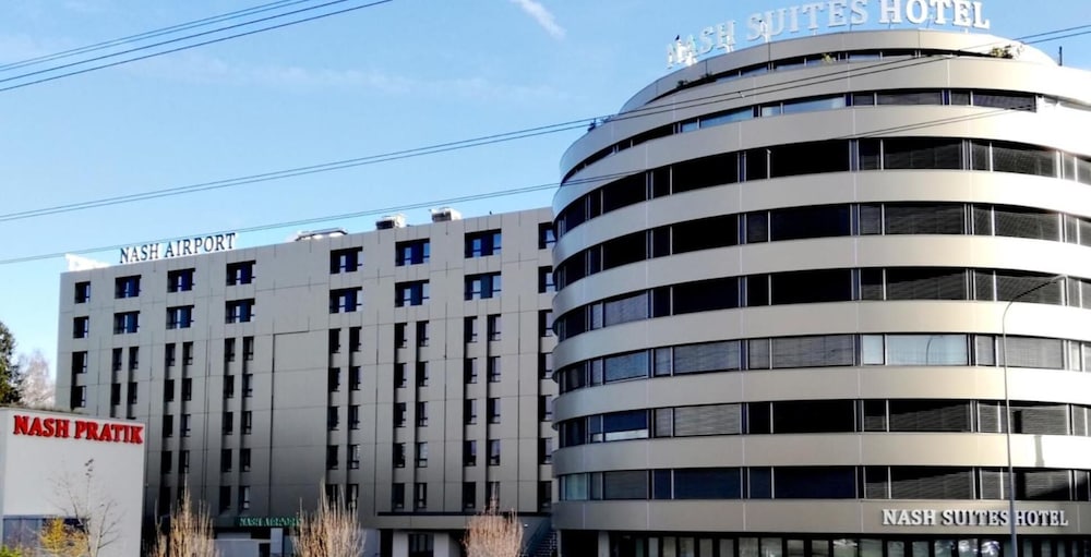Nash Suites Hotel 2/38