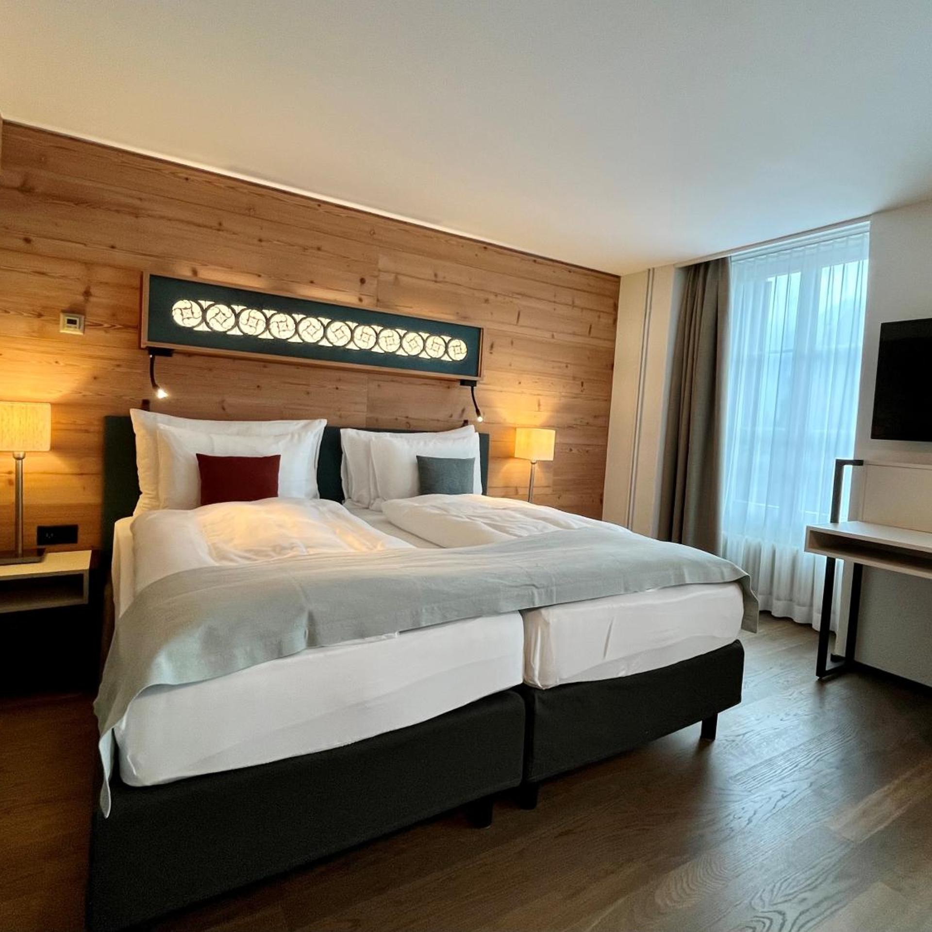 Room, Single Bed, Balcony, Xl
