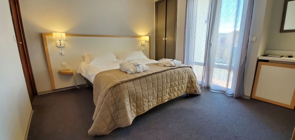 Hotel Atrachjata Aleria 13/50