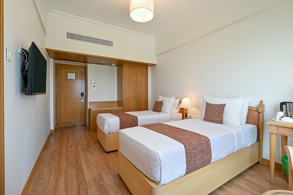 Fariyas Hotel Mumbai 16/50