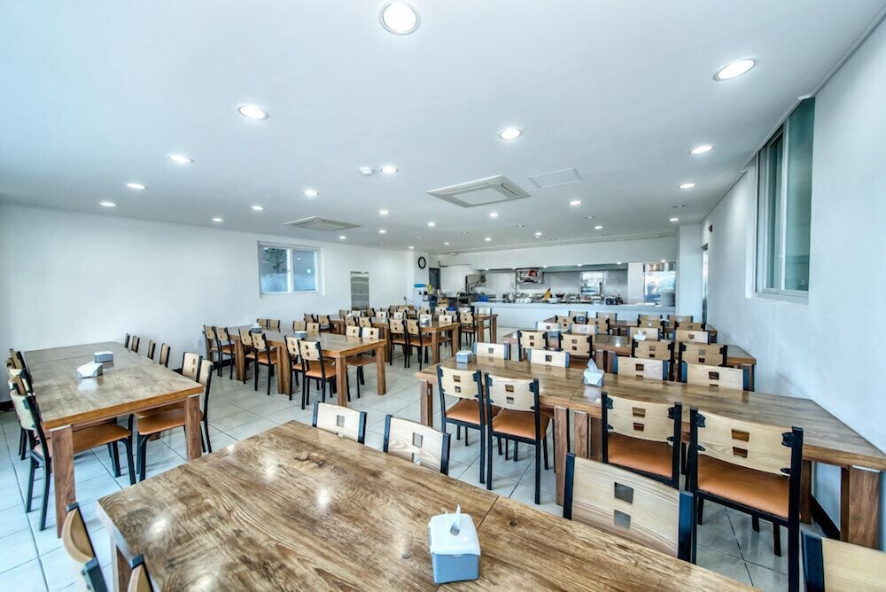 Jungmoon City Hotel 39/47