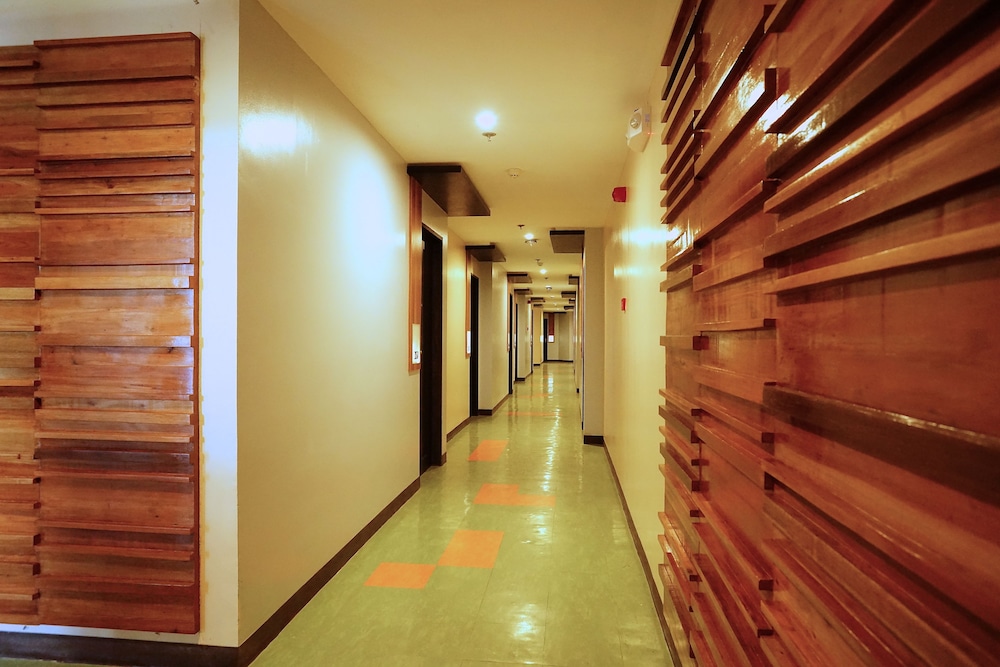 Sugbutel Family Hotel 24/50