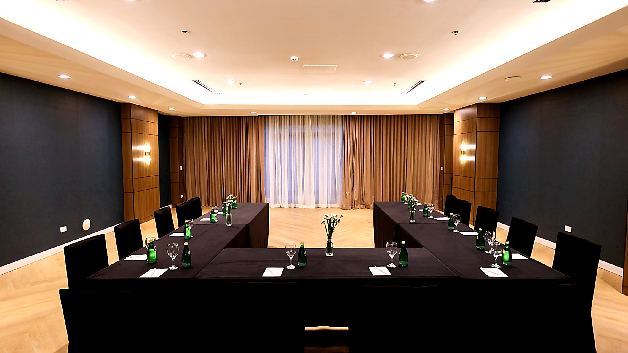 Crowne Plaza Panama 68/80
