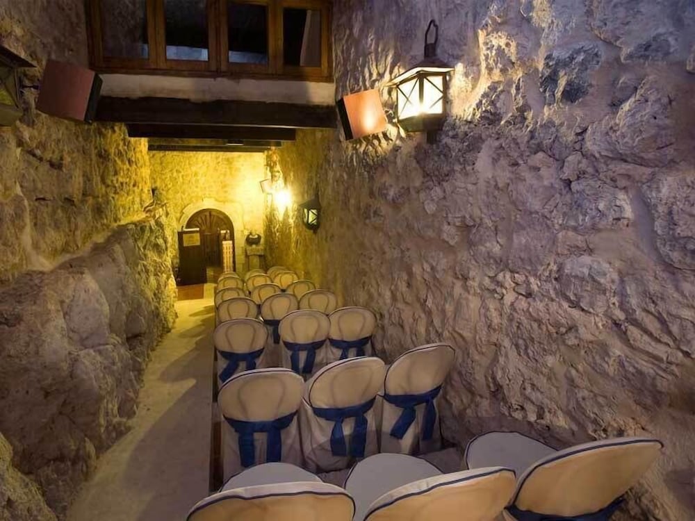 Domus Selecta Resid Real Castillo de Curiel 25/34