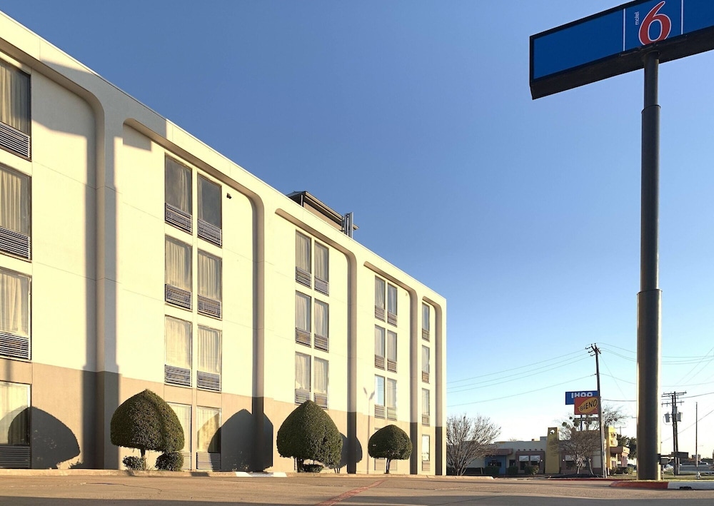 Motel6 Lewisville, TX - Medical City in LEWISVILLE - TX