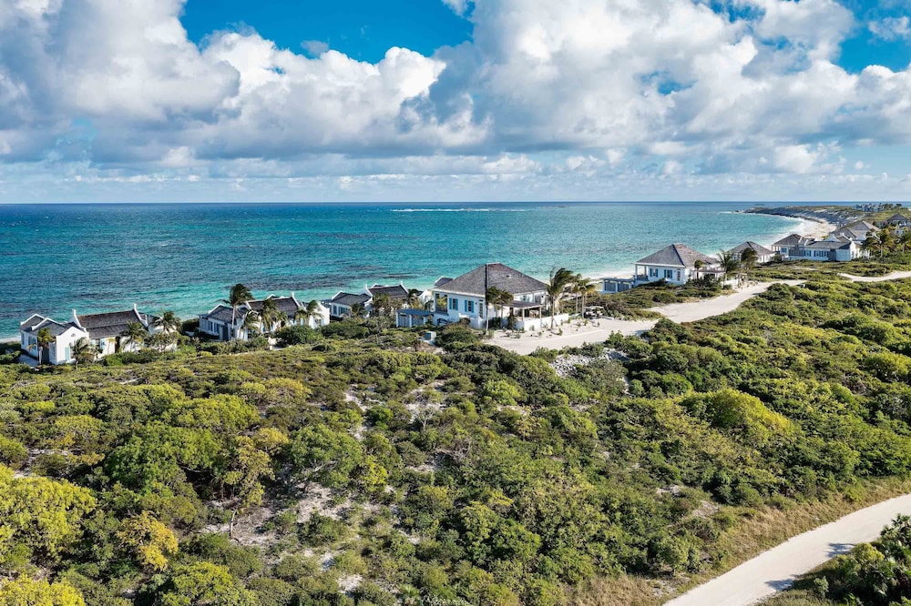 Ambergris Cay 44/48