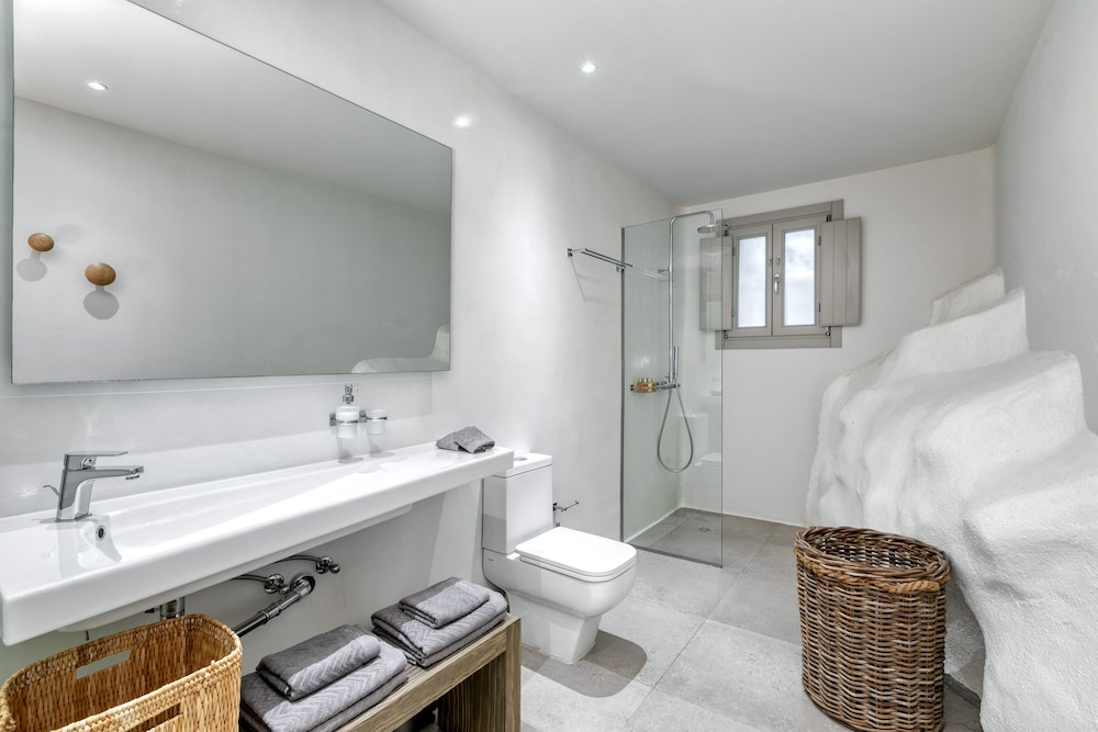 M Mykonos Villas 47/50