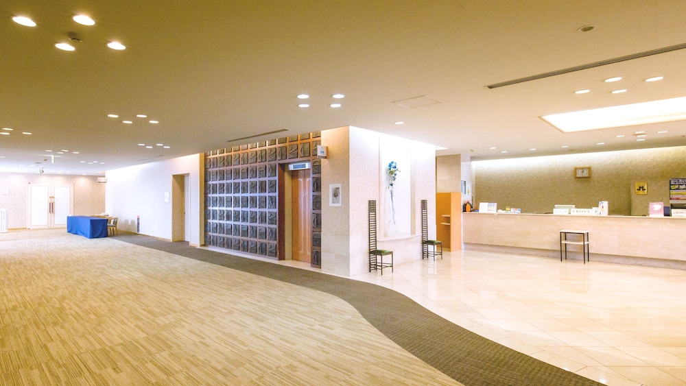 Kokura Recent Hotel 53/57