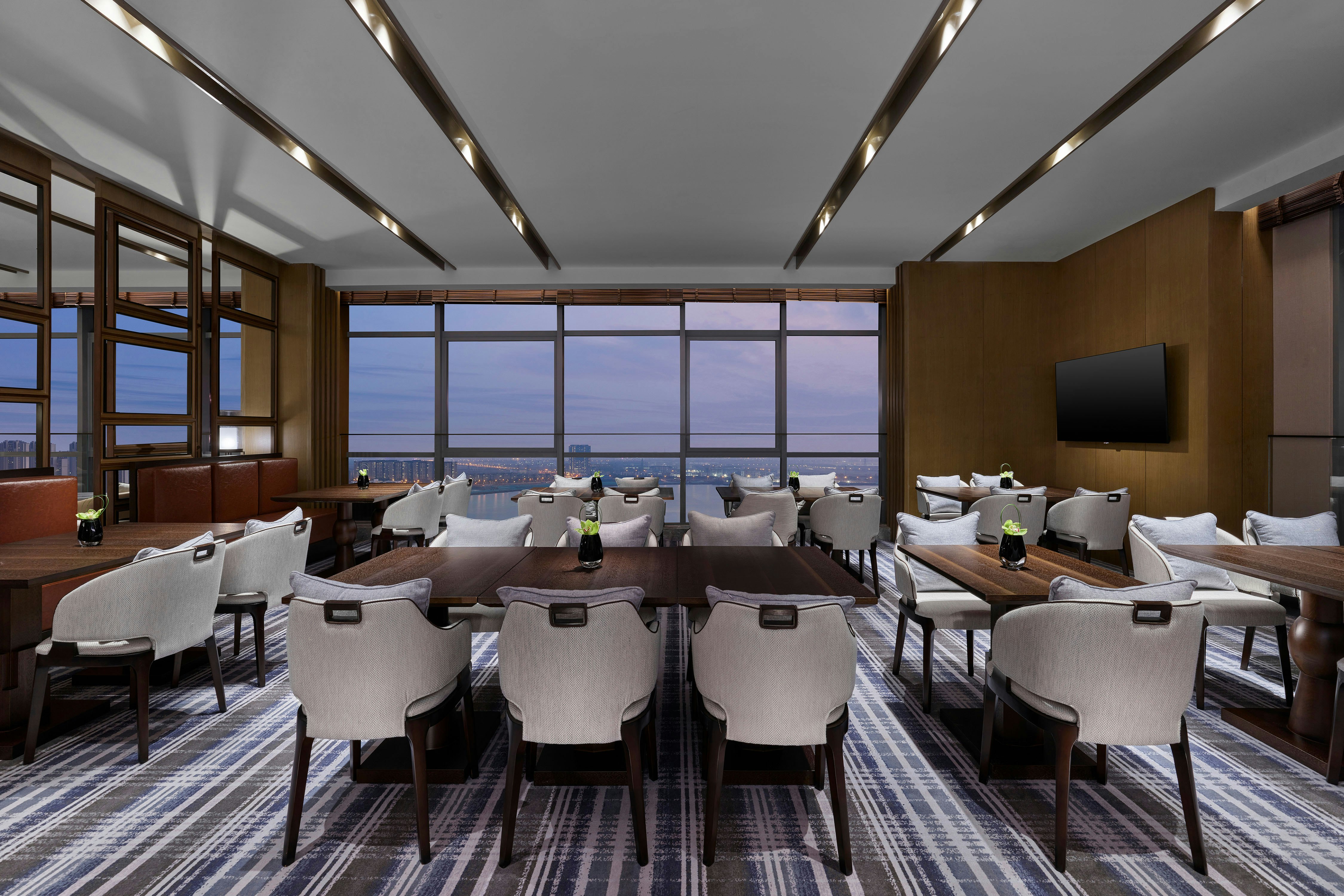 Hilton Suzhou Yinshan Lake 50/72