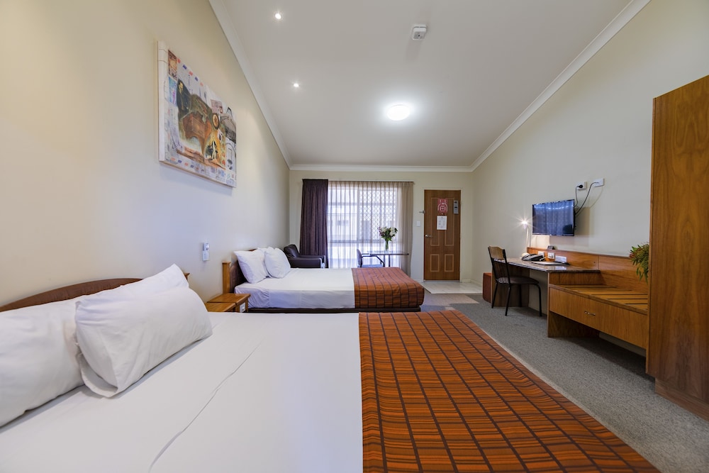 Roma Explorers Inn 22/36