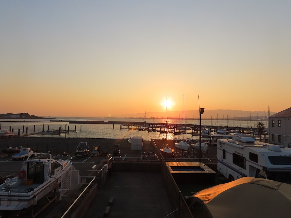 Osaka Hokko Marina Resort Guest House - Caters to Women 38/50