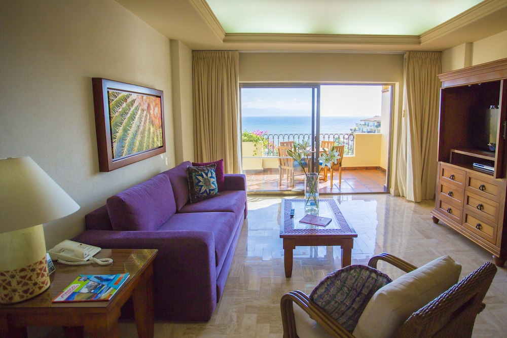 Velas Vallarta Suites Resort All Inclusive 83/99