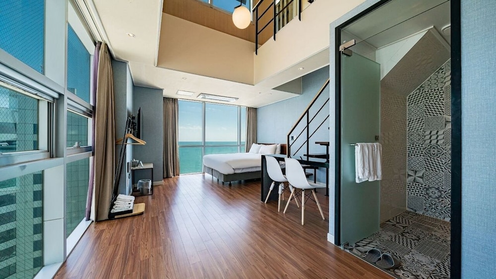 Elysia Boutique Hotel 46/74