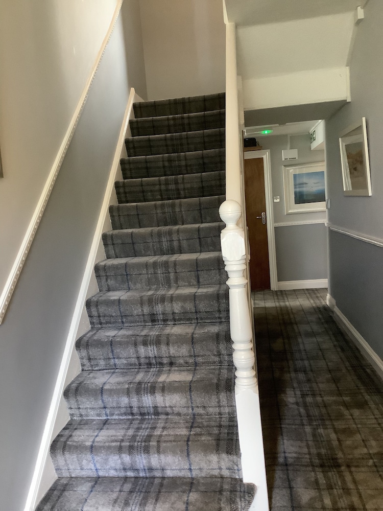 Beechwood House 35/38