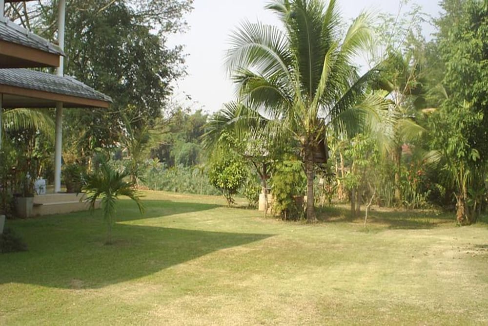 Ban Rim Nam Riverside Resort 23/32
