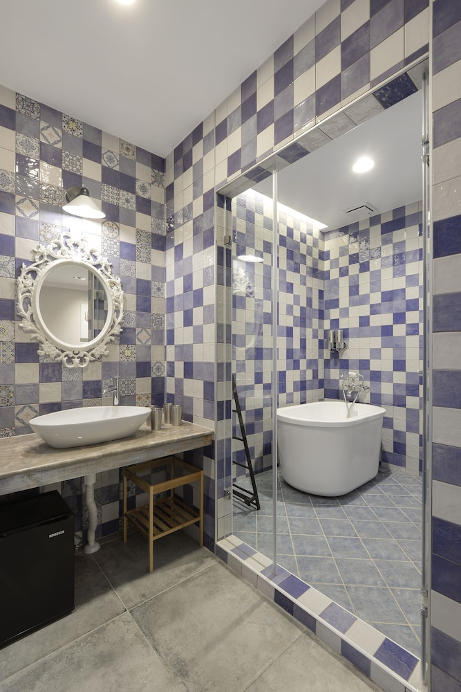 Napas Hotel 46/49