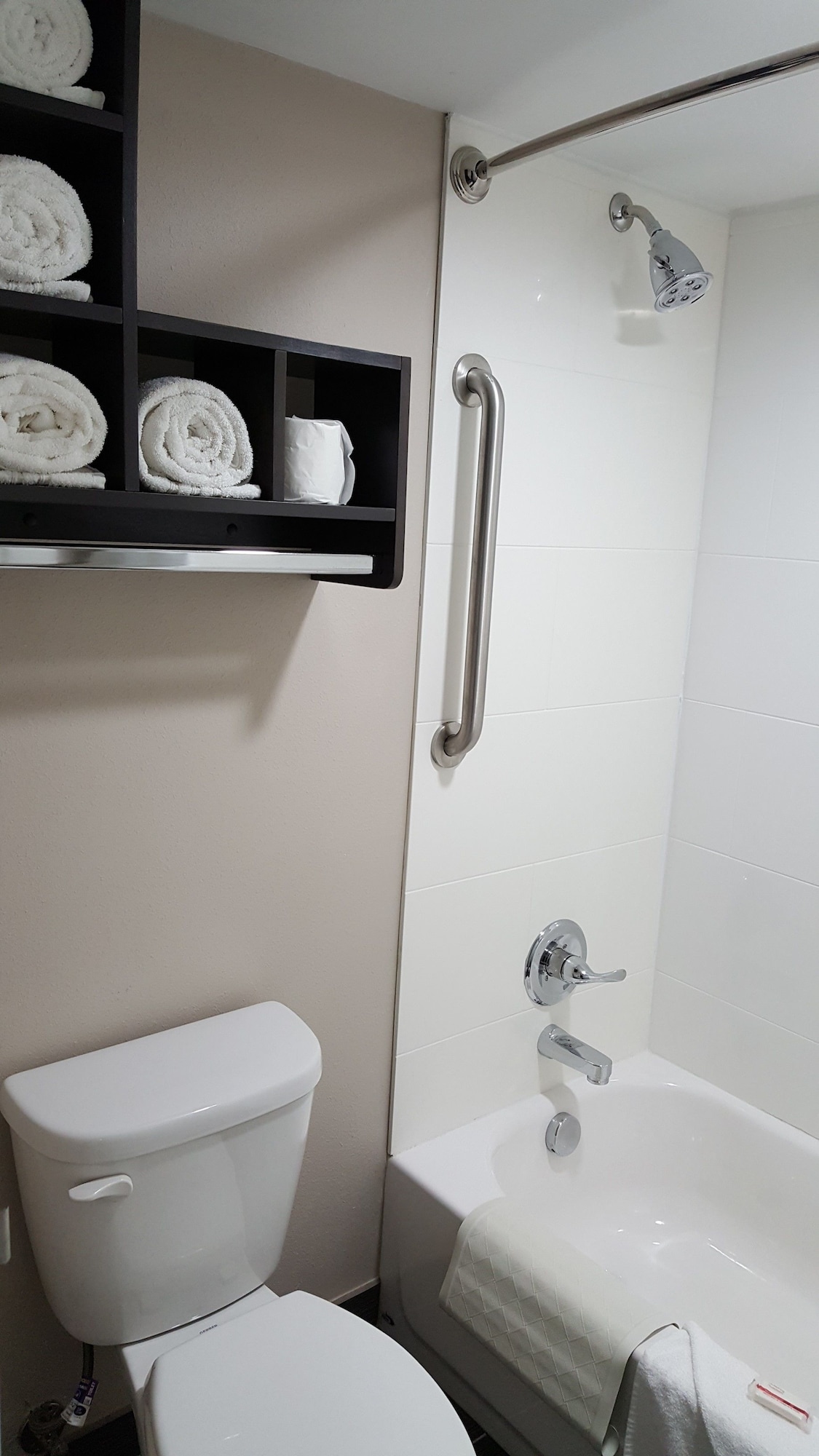 غرفة بسرير كوين لذوي الإعاقة، Baymont By Wyndham Clarksville 3/3