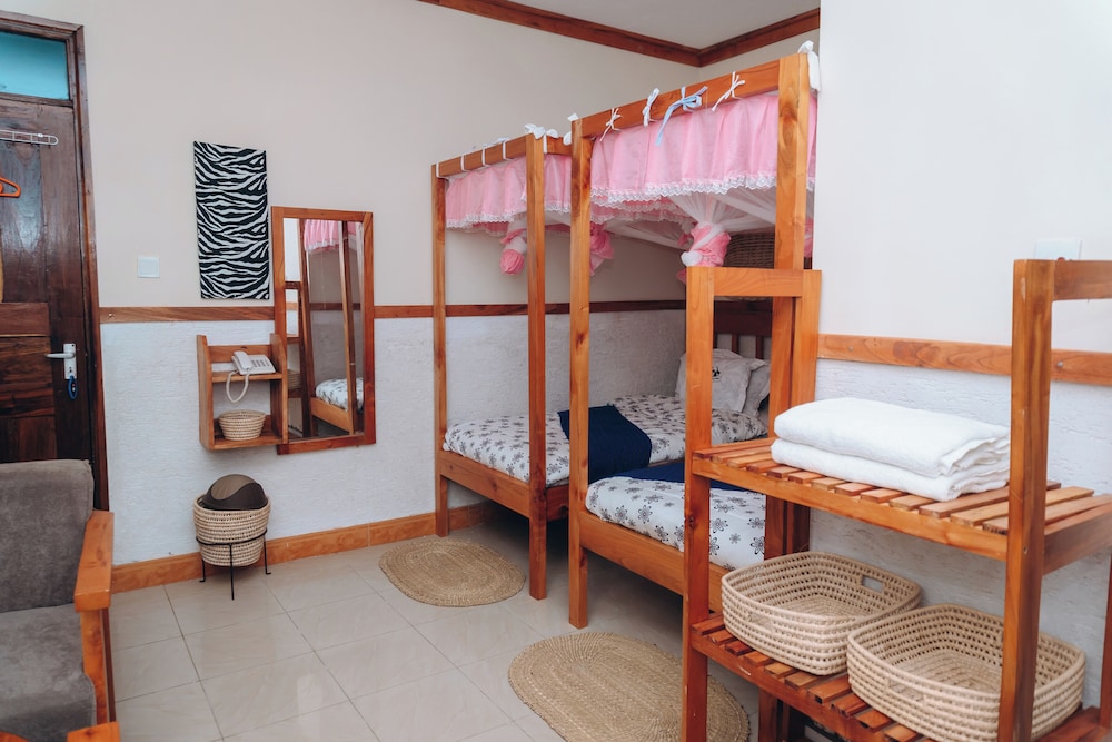 Arusha Giraffe Lodge 26/50