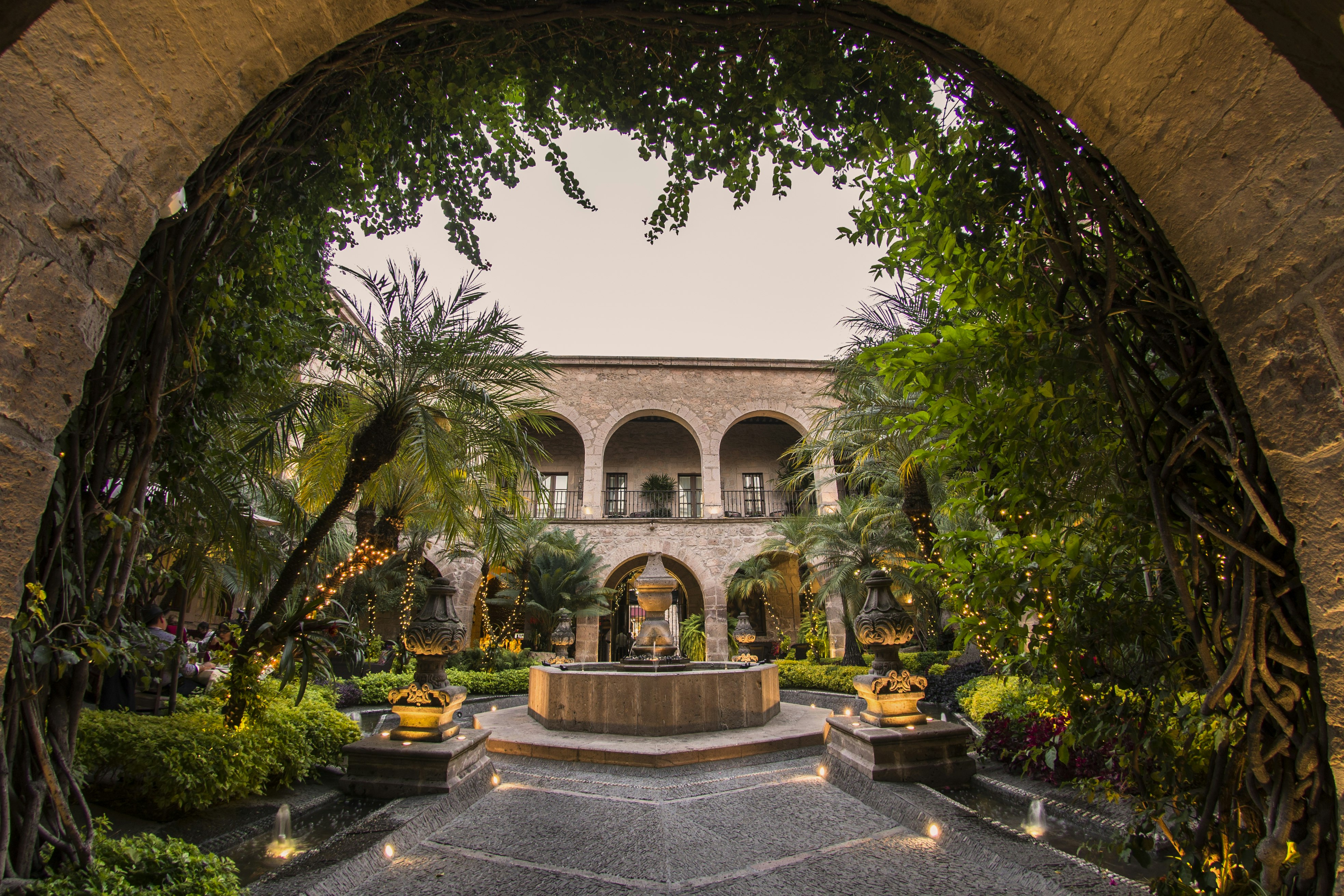 De La Soledad Hotel 58/67