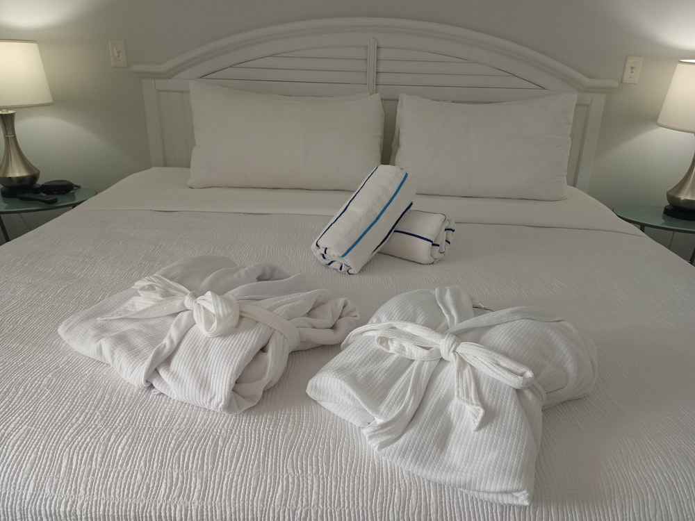 Glunz Ocean Beach Hotel and Resort 39/73