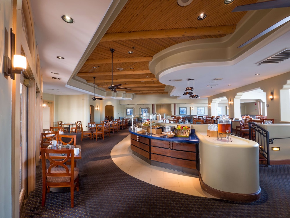 Hilton Phoenix Airport 42/56