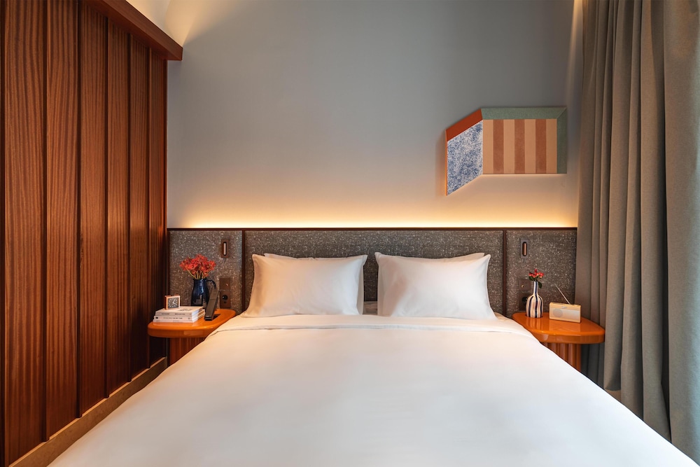 Andaz Lisbon 13/50
