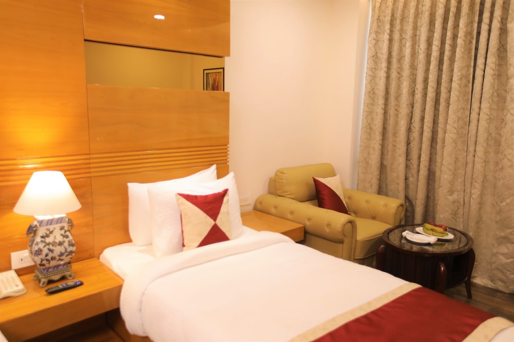Hotel La New Delhi 17/40