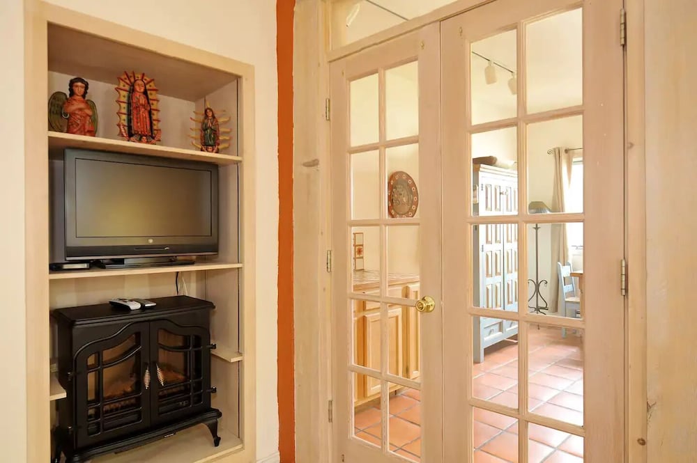 Casa Cuma Bed & Breakfast 60/67