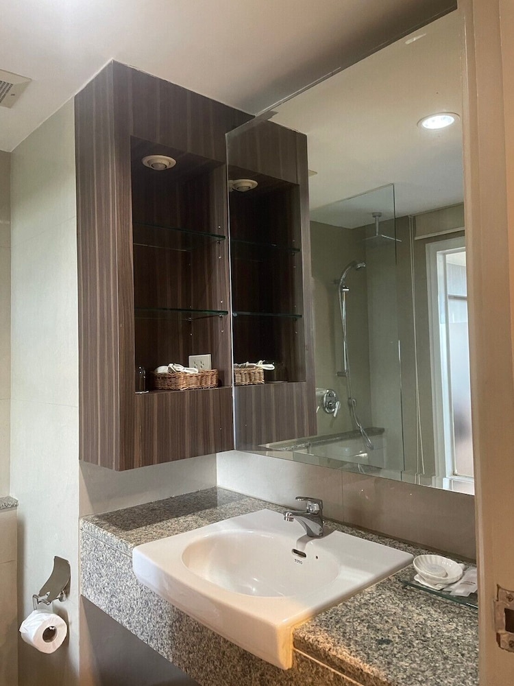 Suntara Wellness Resort & Hotel 50/50