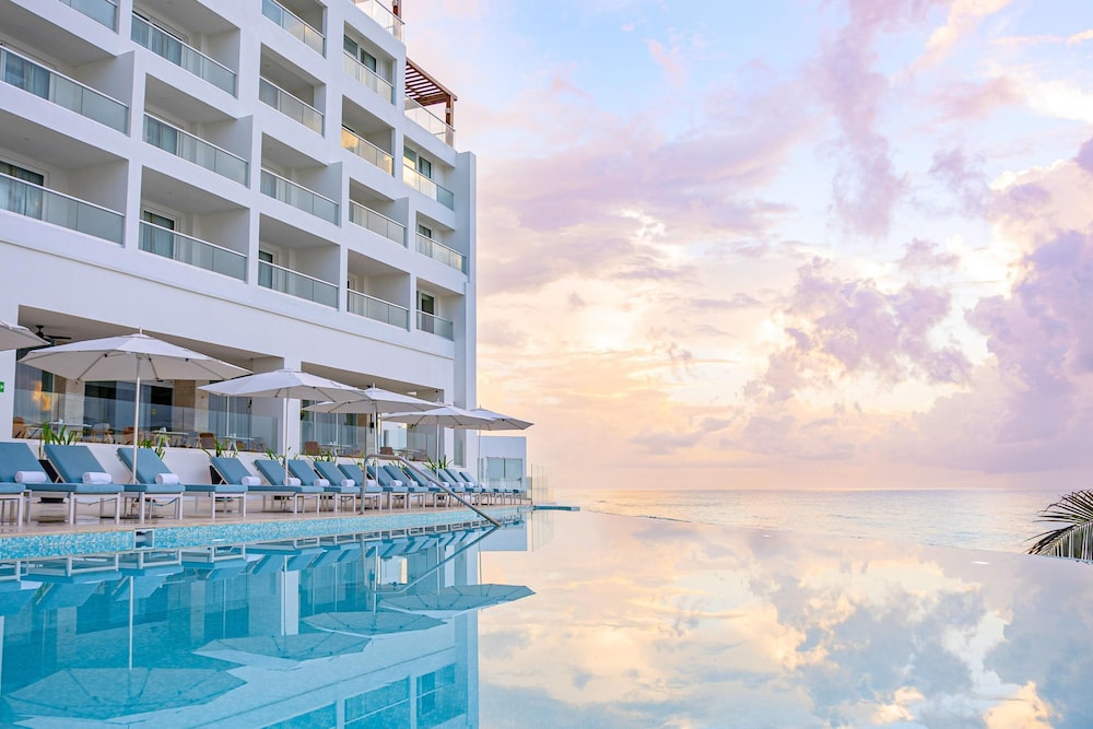 Sun Palace - Adults Only 4/49
