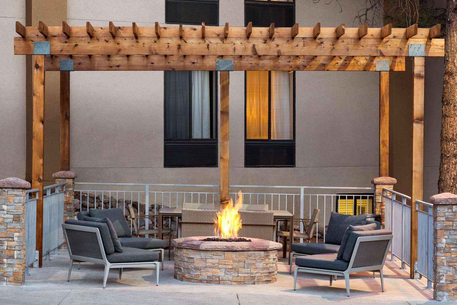 Country Inn & Suites by Radisson - Flagstaff East Route 66 25/28