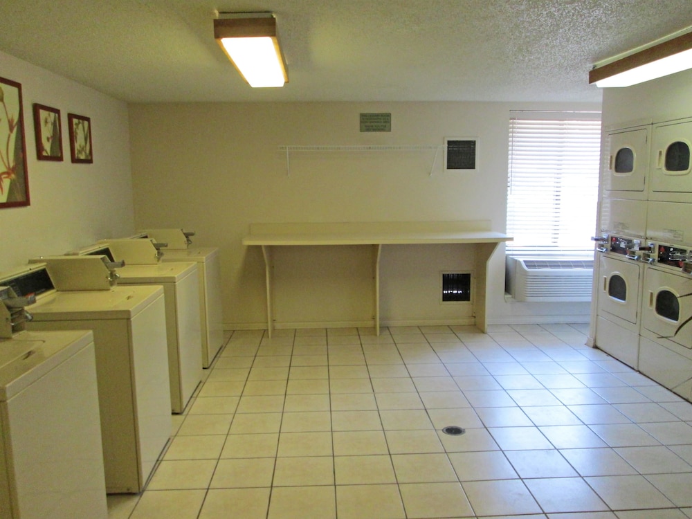Extended Stay America - Dallas - Las Colinas - Meadow Crk Dr 33/48