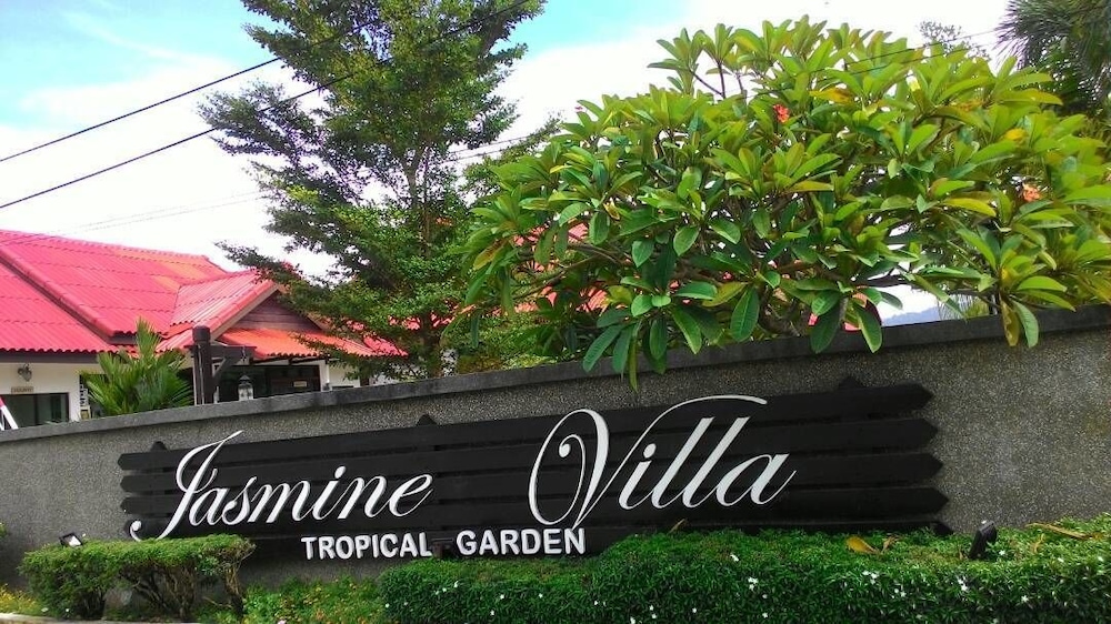 Jasmine Villa Tropical Garden 38/44