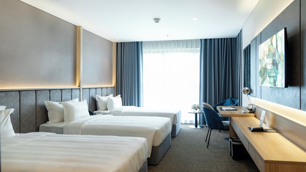 Wyndham Garden Legend Halong 11/50