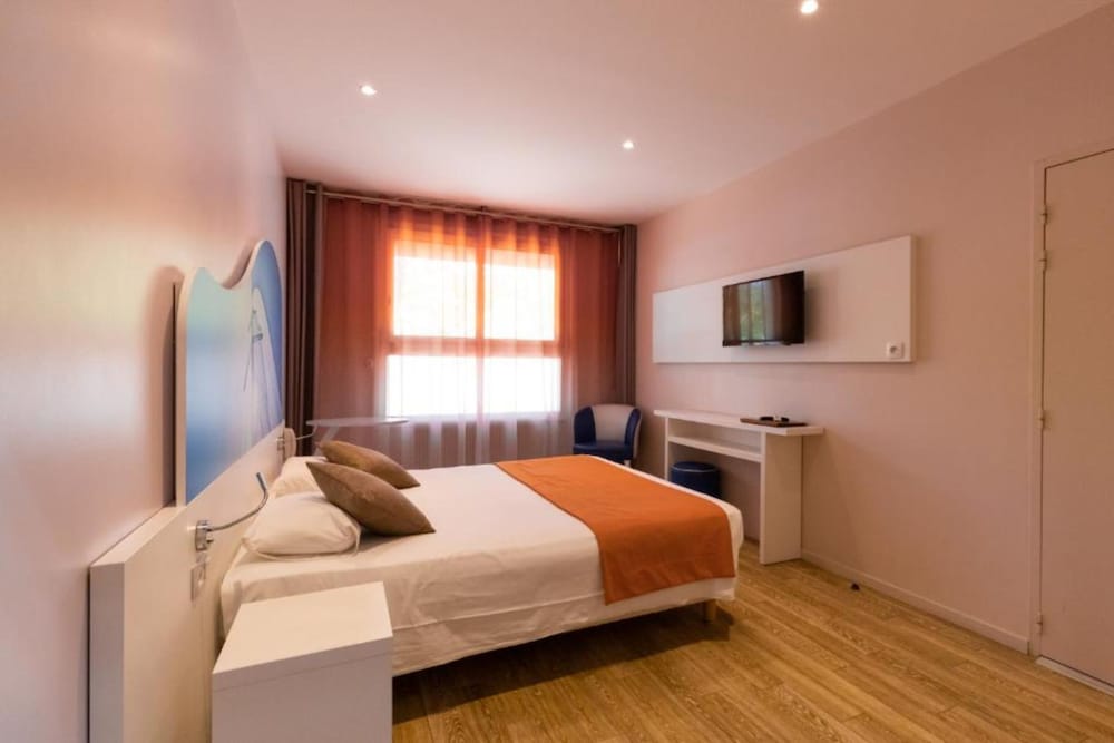 Hotel Europe 13/56