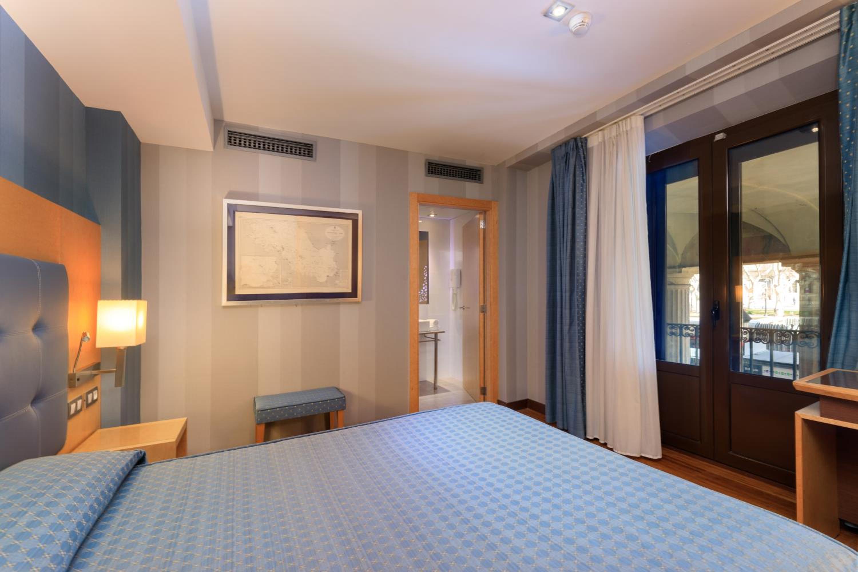 غرفة بسرير مزدوج أو سريرين منفصلين، Del Mar Hotel 8/10