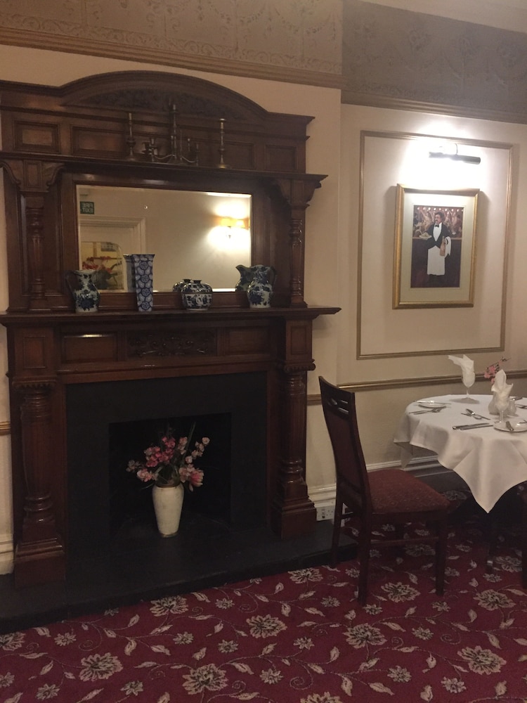 Regency Hotel 8/50