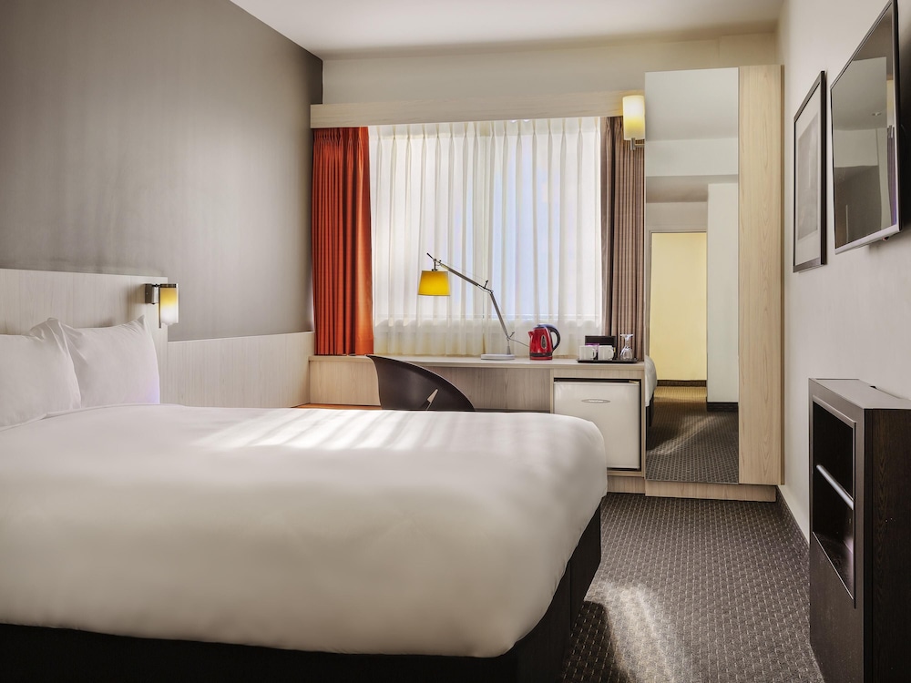 IBIS WELLINGTON 15/68